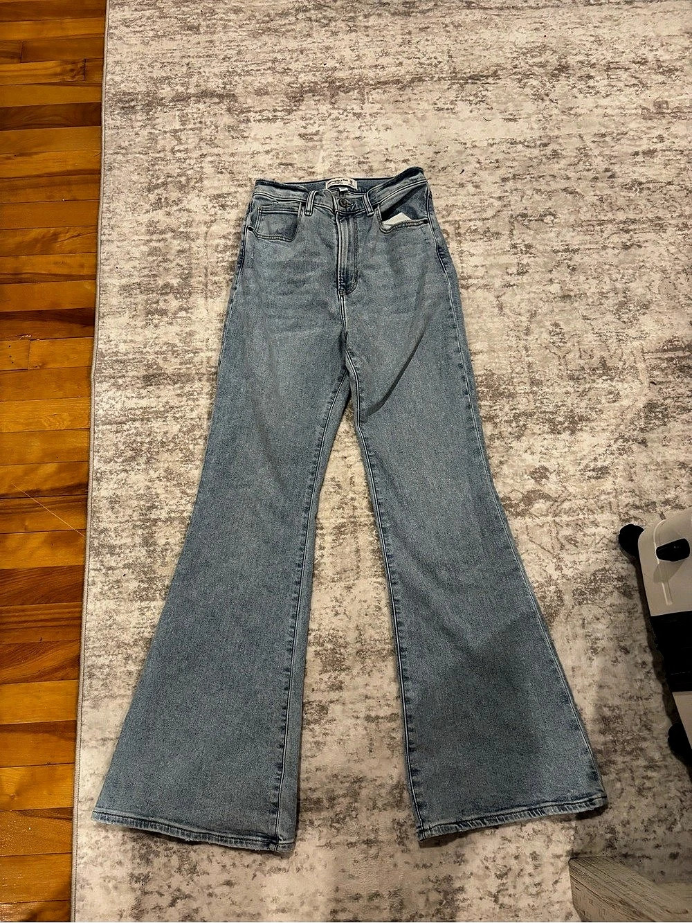 Abercrombie & Fitch The Flare Ultra High Rise Curve Love Jeans Blue Waist 28